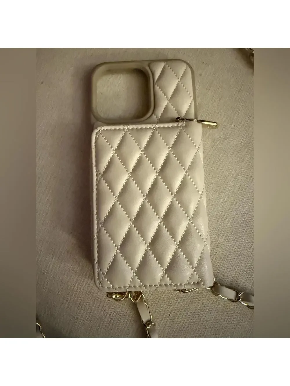 Custype quilted cream iPhone 15 pro Max Crossbody Case w sunglass case NWOT